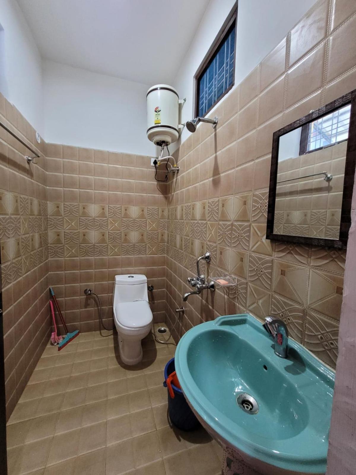 Goodwill Home Stay المورا المظهر الخارجي الصورة